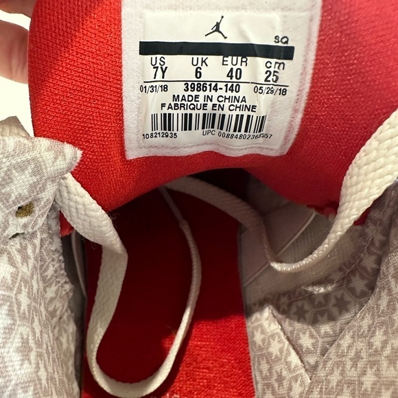 Nike Air Jordan 3 Retros International Flight True Blue EUC Youth Sz 7 - Picture 4 of 5